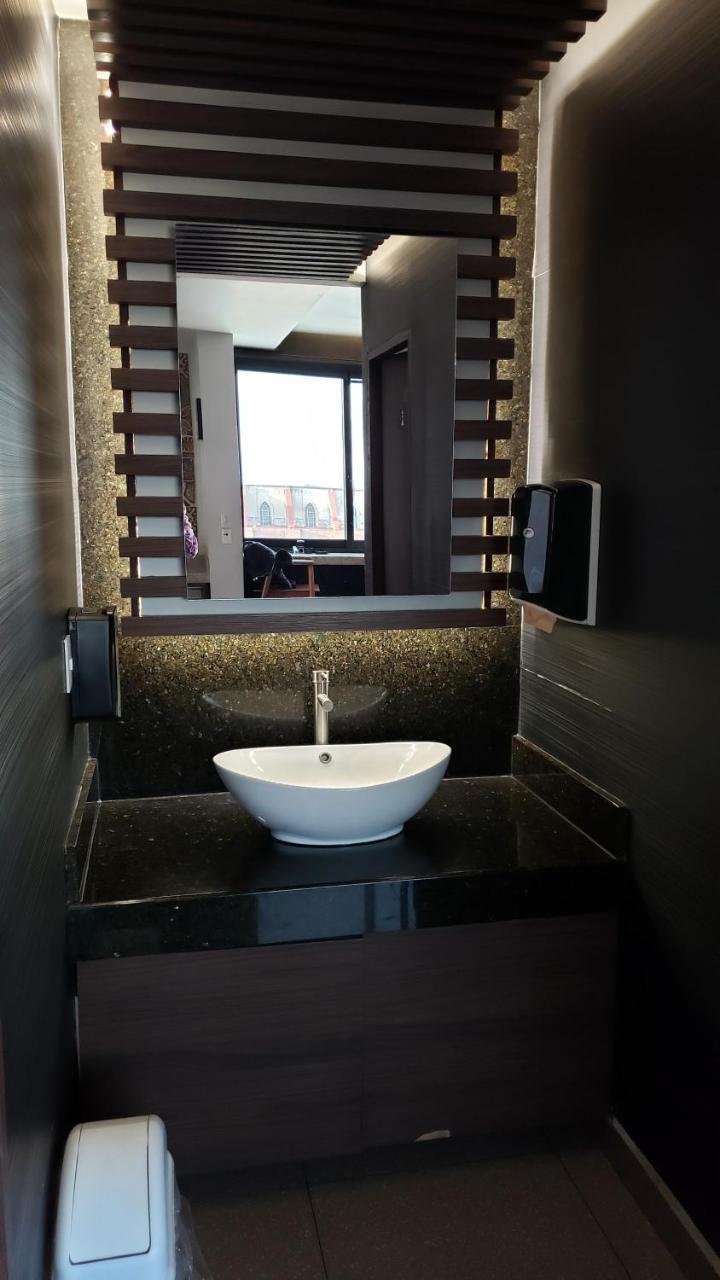 Terrass Hotel Zamora 萨莫拉-德伊达尔戈 外观 照片